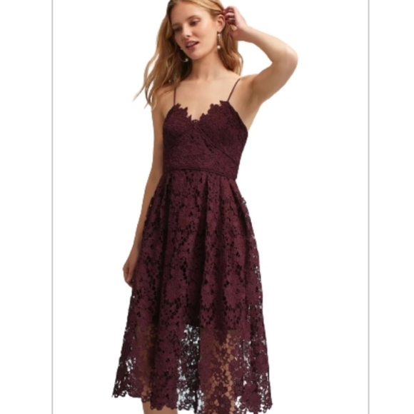 Donna Morgan Renata Midi Lace Dress Size 2 - Picture 1 of 16